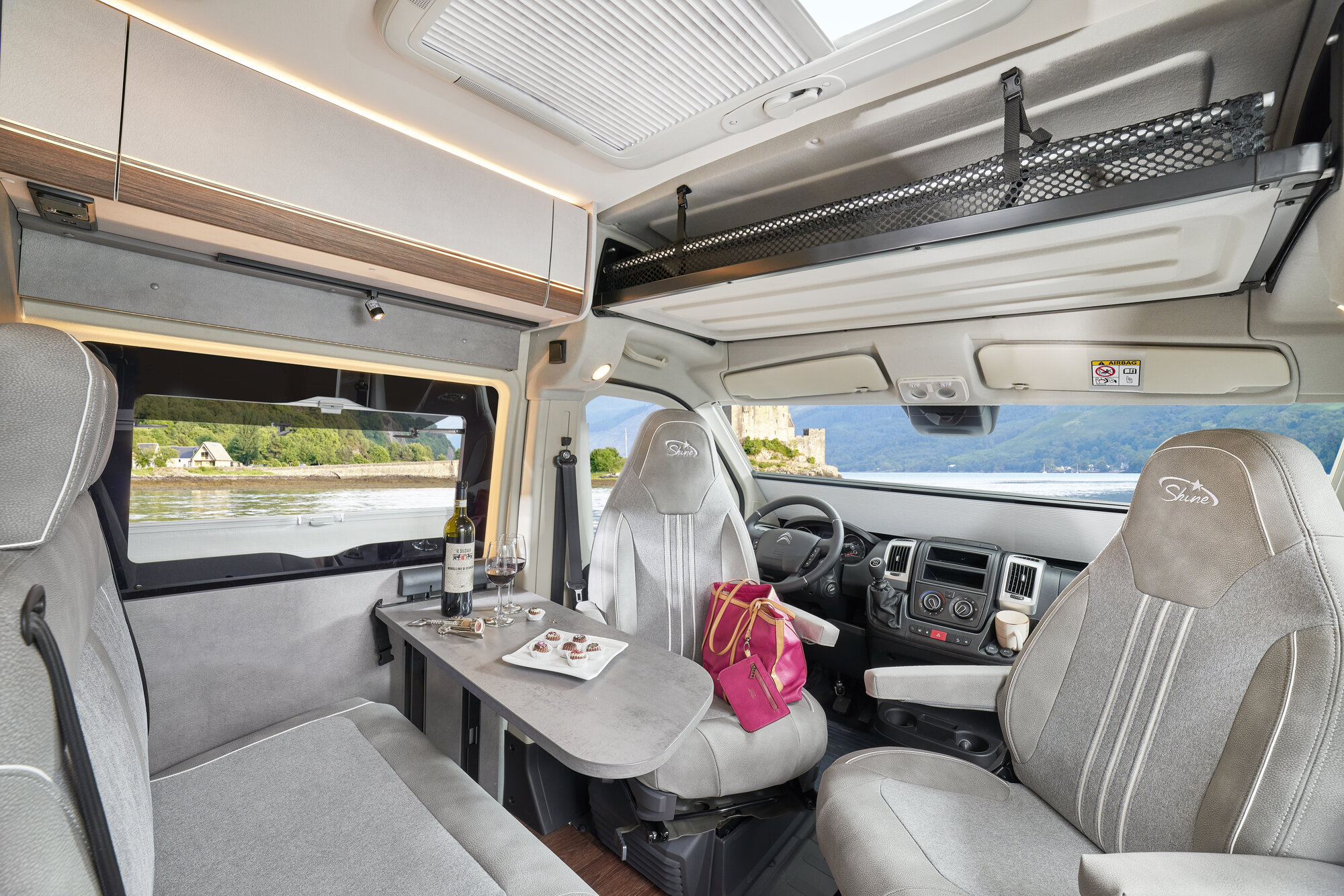 Pössl SUMMIT SHINE 600 LR