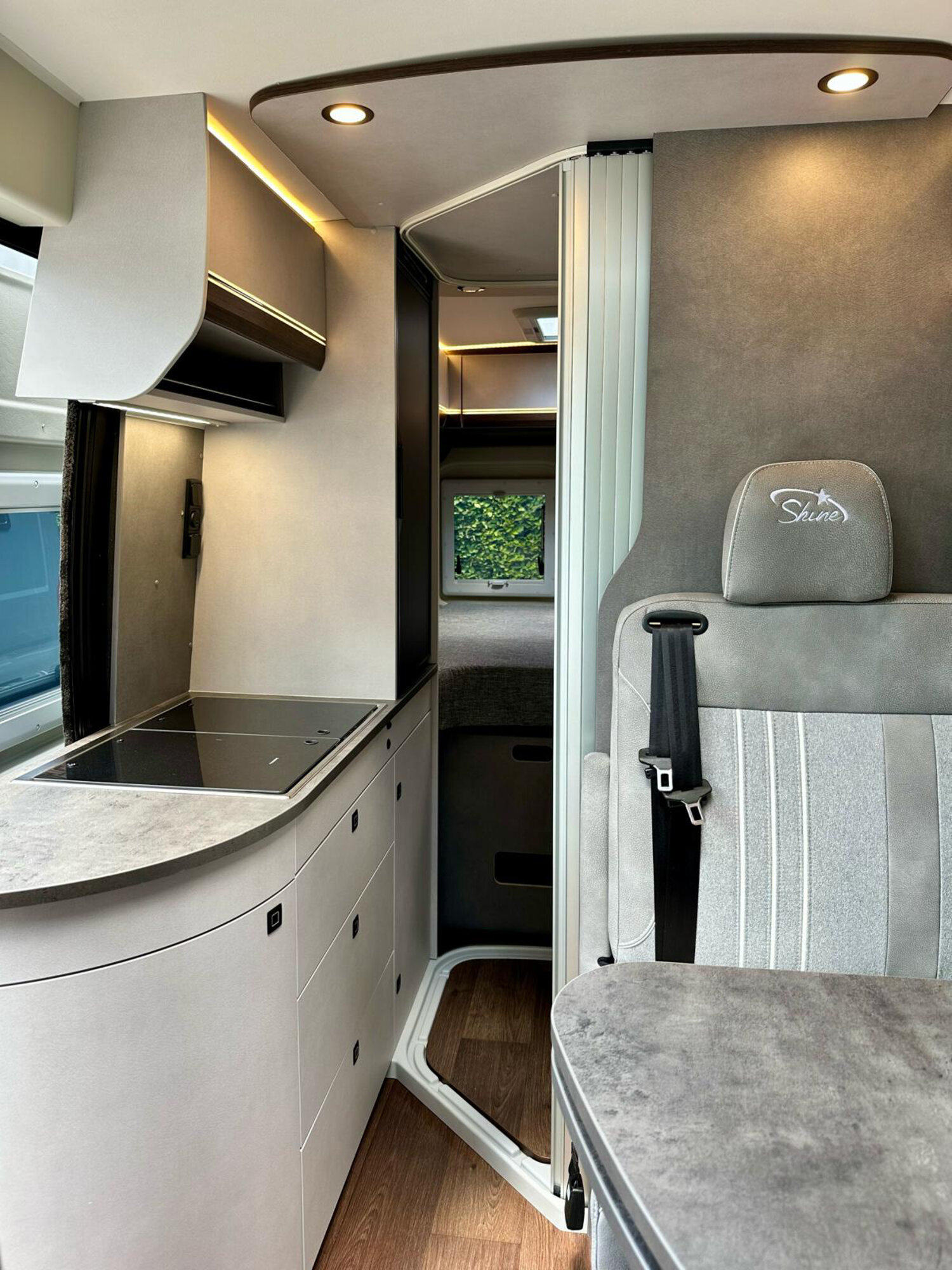 Pössl SUMMIT SHINE 600 R