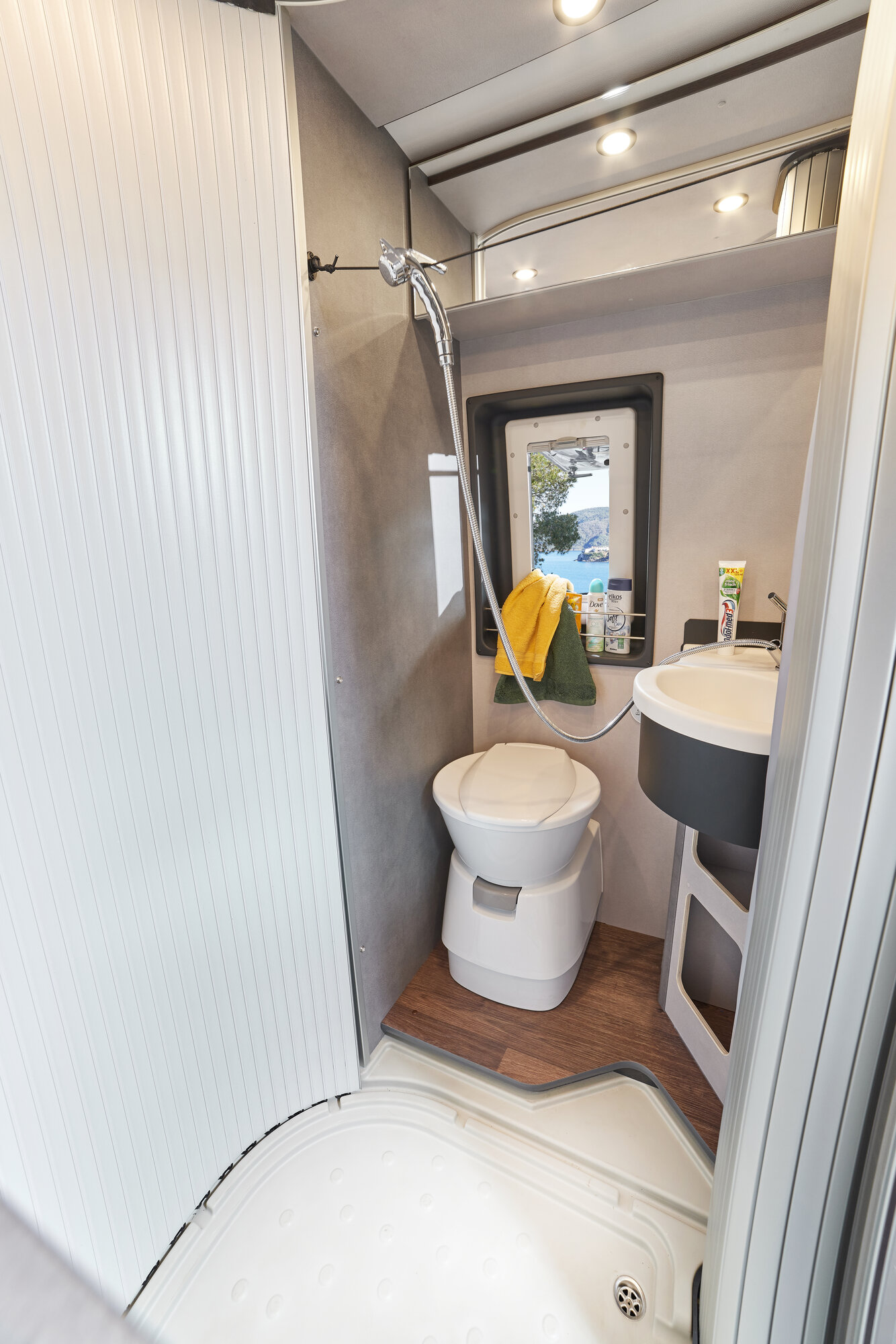 Pössl SUMMIT SHINE 600 RS