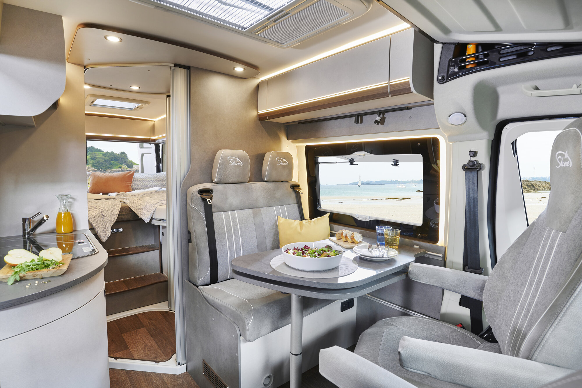 Pössl SUMMIT SHINE 640 R